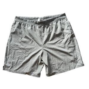 Fabletics Men's Athletic Shorts Lined‎ Light Gray Size XXLarge 7" Inseam